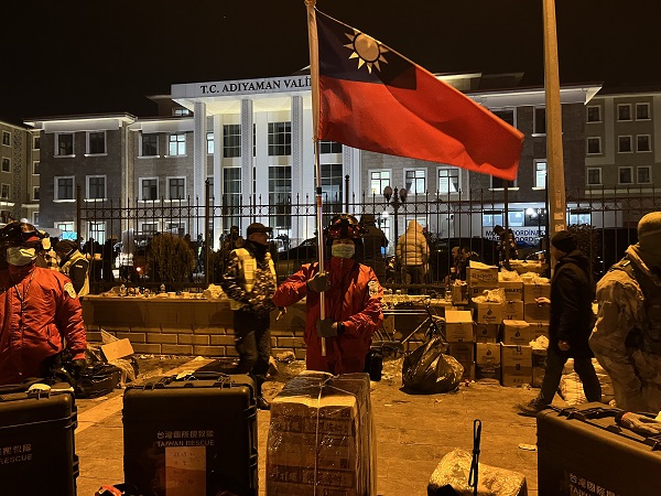 台灣國際搜救總隊土耳其搜救任務 台灣最美麗的女搜救員